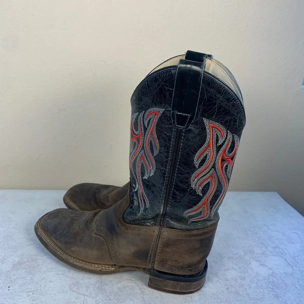 Old West Boys 5.5D Cowboy Boots Brown Leather Black Red Flame Embroidery BSY1868